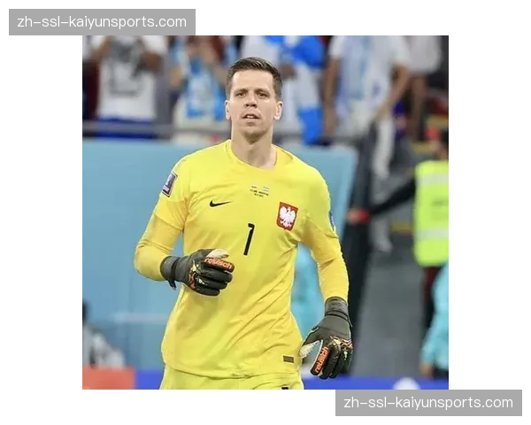 战术板：解析朗斯高位逼抢体系如何限制对手出球